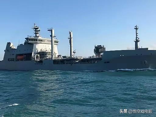 新西兰军舰再次窜越台湾海峡，跟踪监控随航不是个好办法。

新西兰军舰又来了，而且