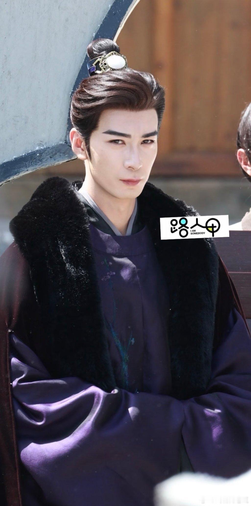 在每个dp镜头的生图里，都如此权威陈星旭这颜值，让人没法不服气的金枝