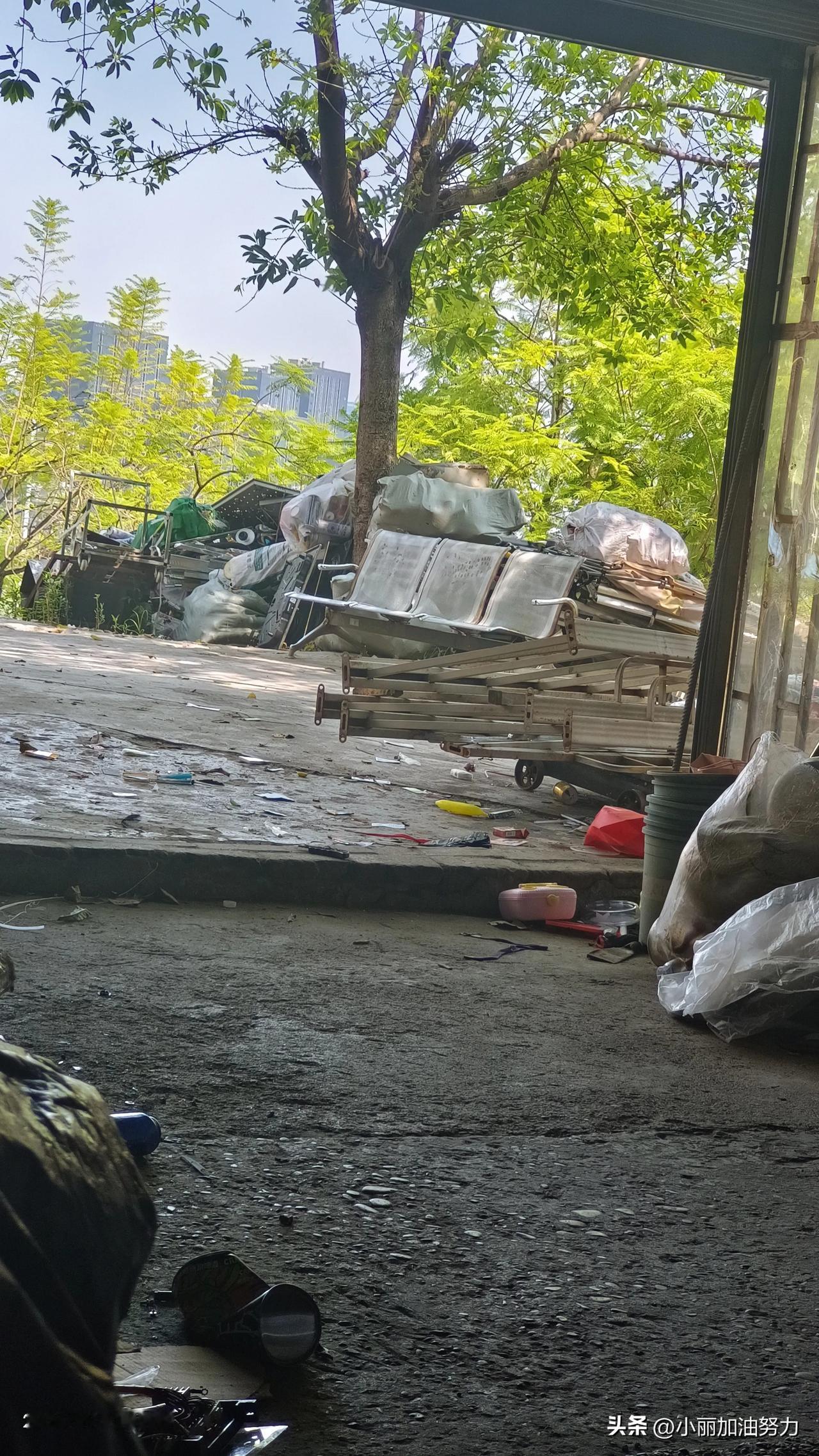 大家好我是一位白血病病人，今年第四年时间，纠结中

今天我一个认识十多年朋友，打