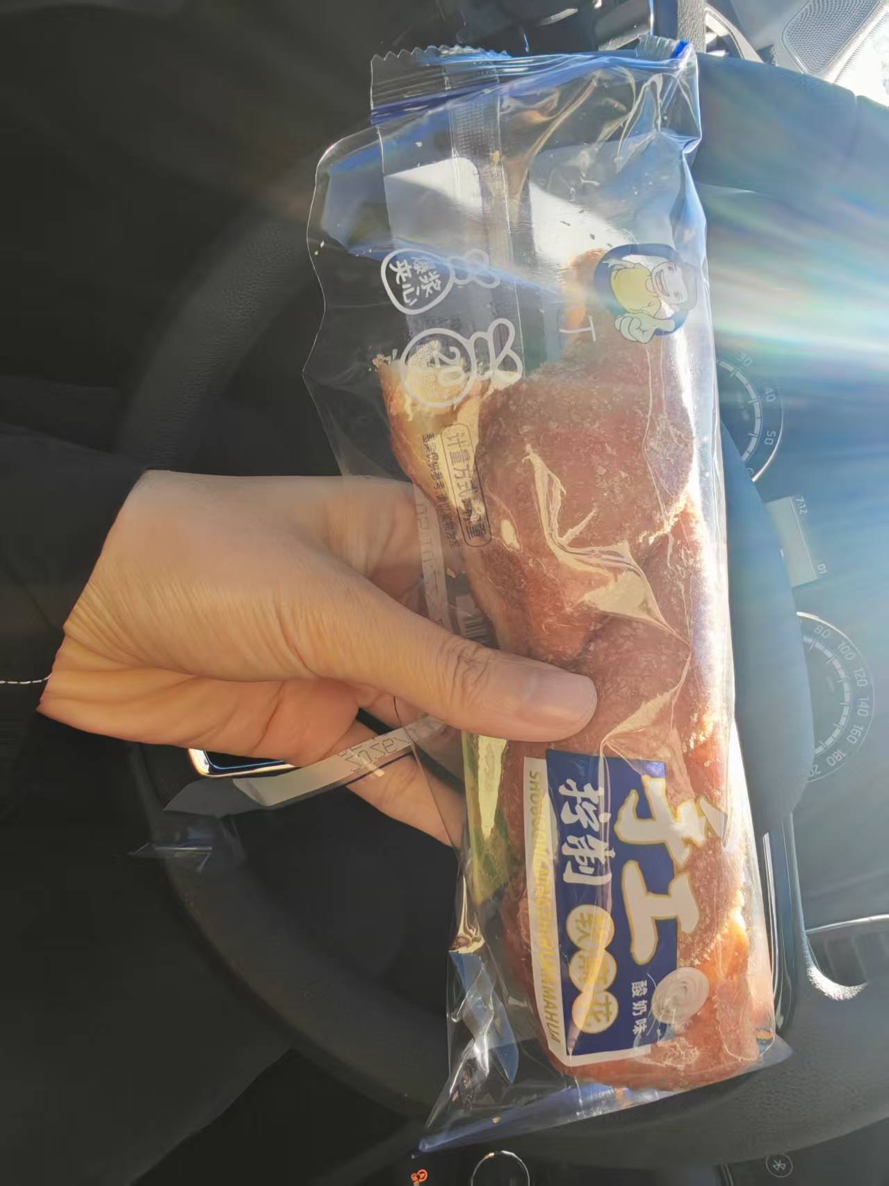 好想来测评奥小丁酸奶麻花，微微酸奶味，甜度适中，微油推荐 