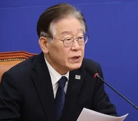 这次要为韩国点赞了，4月14日韩国通过红十字会向伊朗捐助50万美元用于人道主义援