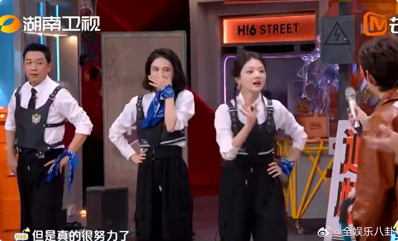 任敏说自己蠢任敏也太真实可爱了吧，钻圈屡战屡败还直接认领自己蠢，一点偶像包袱都没