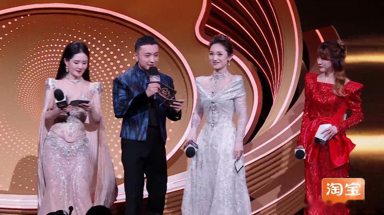 肖战三封微博KING