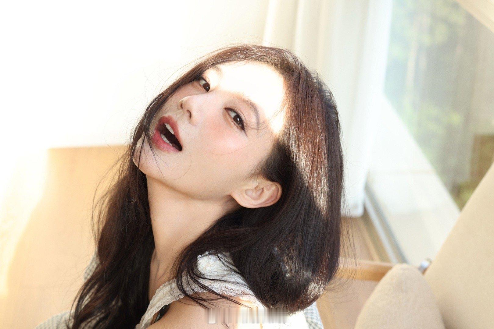 李一桐[色][舔屏][色][舔屏][心][舔屏][心][爱你][心][舔屏][舔