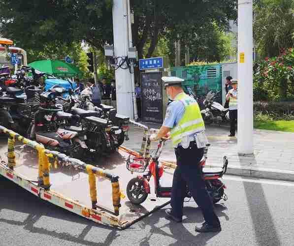 你怎么能偷偷把我的马推走呢？
带定位晒今日生活
我的今日状态：😁轻松愉快
我这