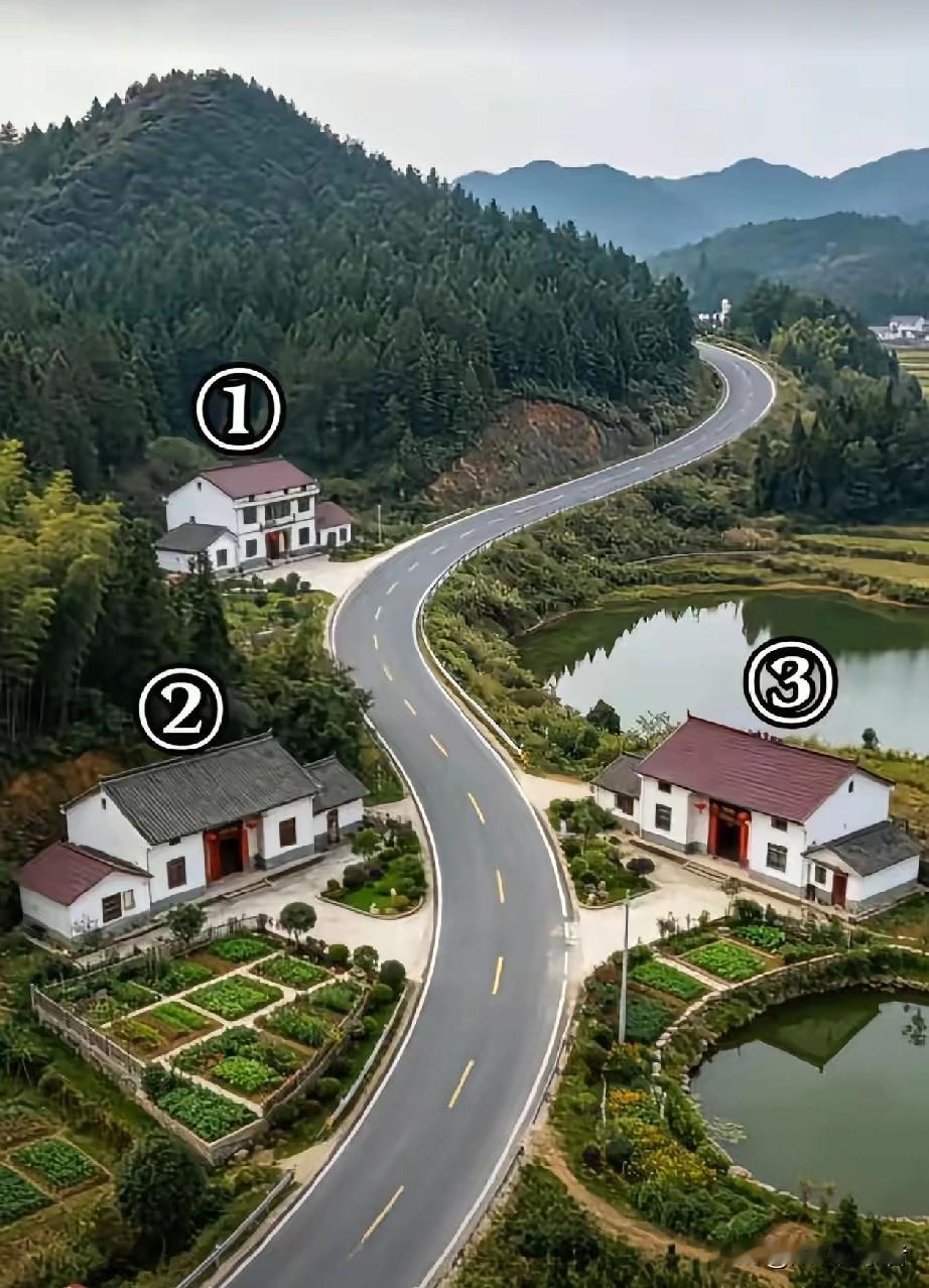 这三栋房子，你选哪一栋？
先给大家捋捋每栋的优缺点，咱们理性分析一波：
✅ ①号