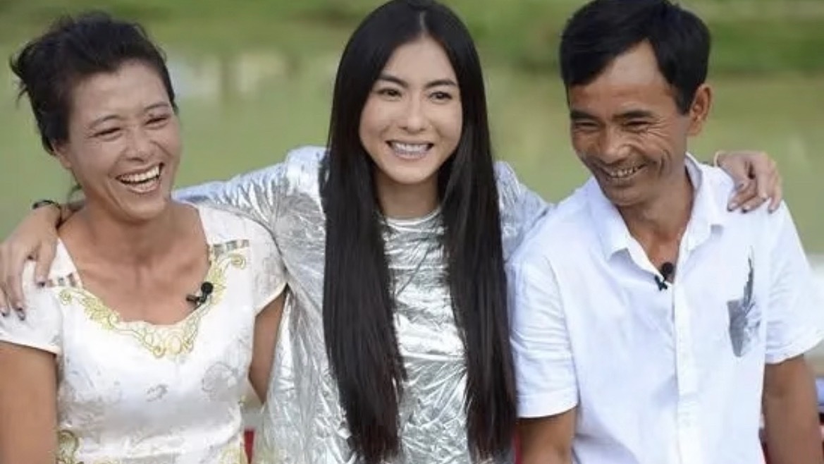 李金铭被欺负，张柏芝用泡面就一招制敌农村婆婆喜欢能干勤快的媳妇，但女明星怎么可能