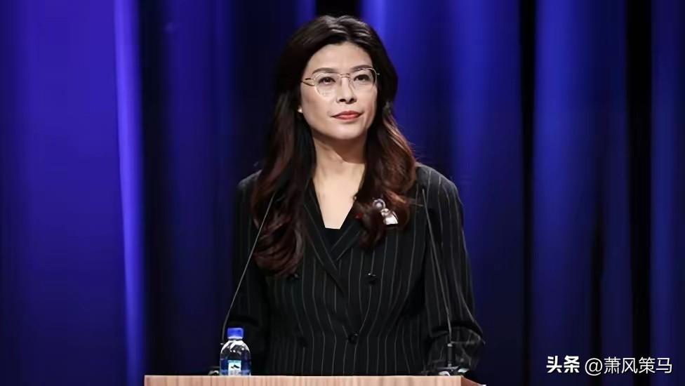 民进党堵交流、锁台湾，把台海搞成火药桶，农渔工商全遭殃，百姓苦不堪言 。郑丽文敢