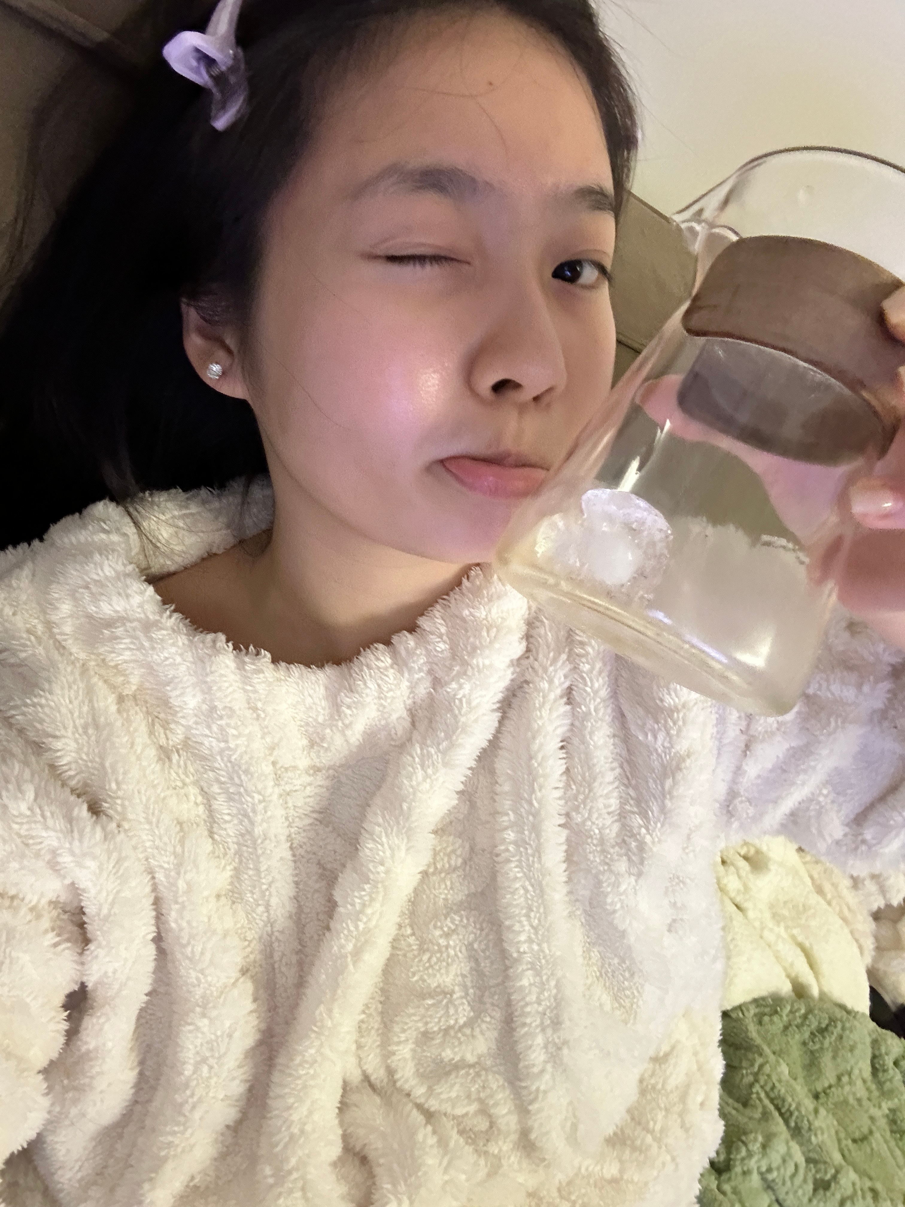 已微醺 爽！好久没drink了[开摆] 