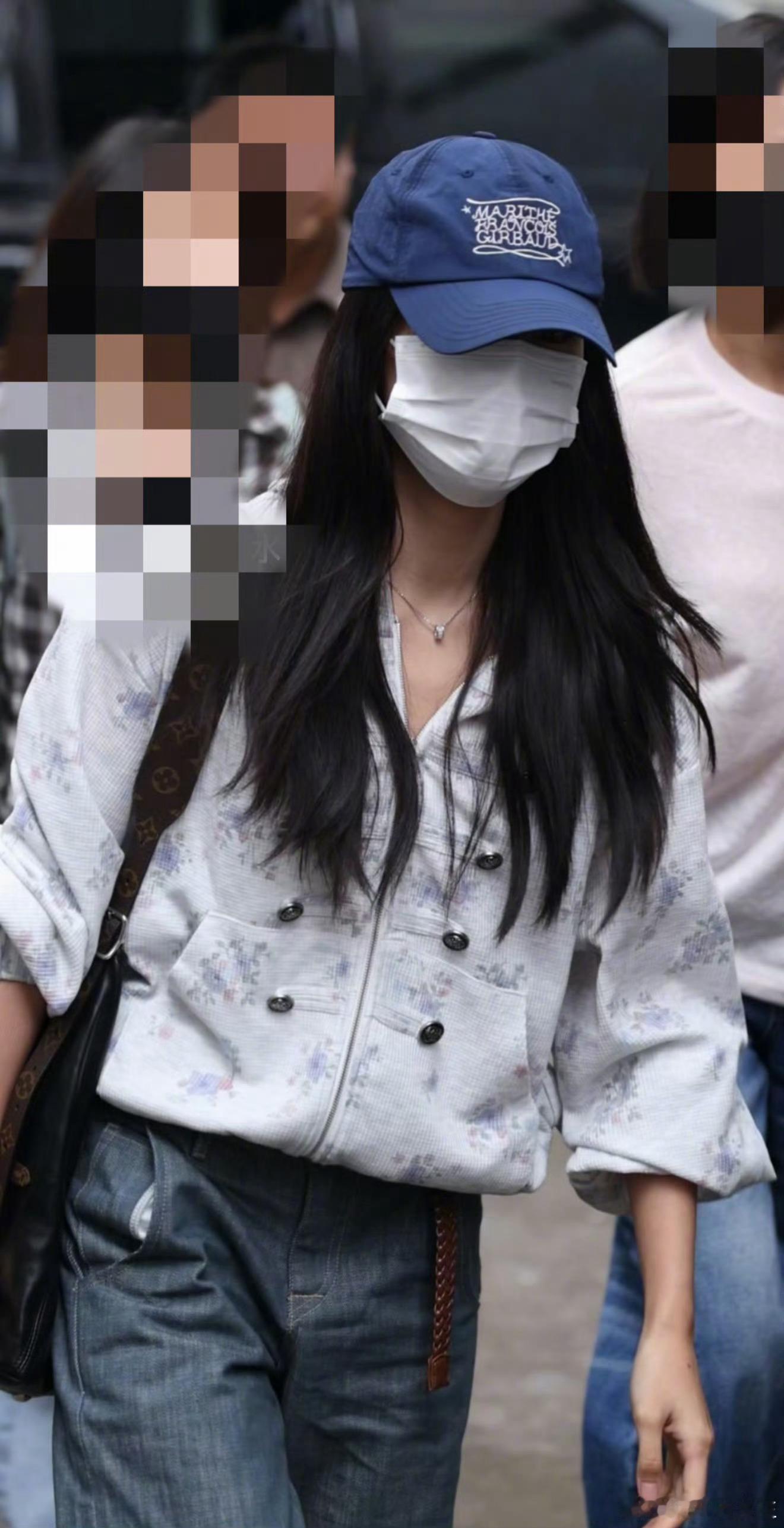 张凌赫卢昱晓刺棠进组路透张凌赫卢昱晓刺棠进组围读张凌赫卢昱晓刺棠进组围读 ​​​