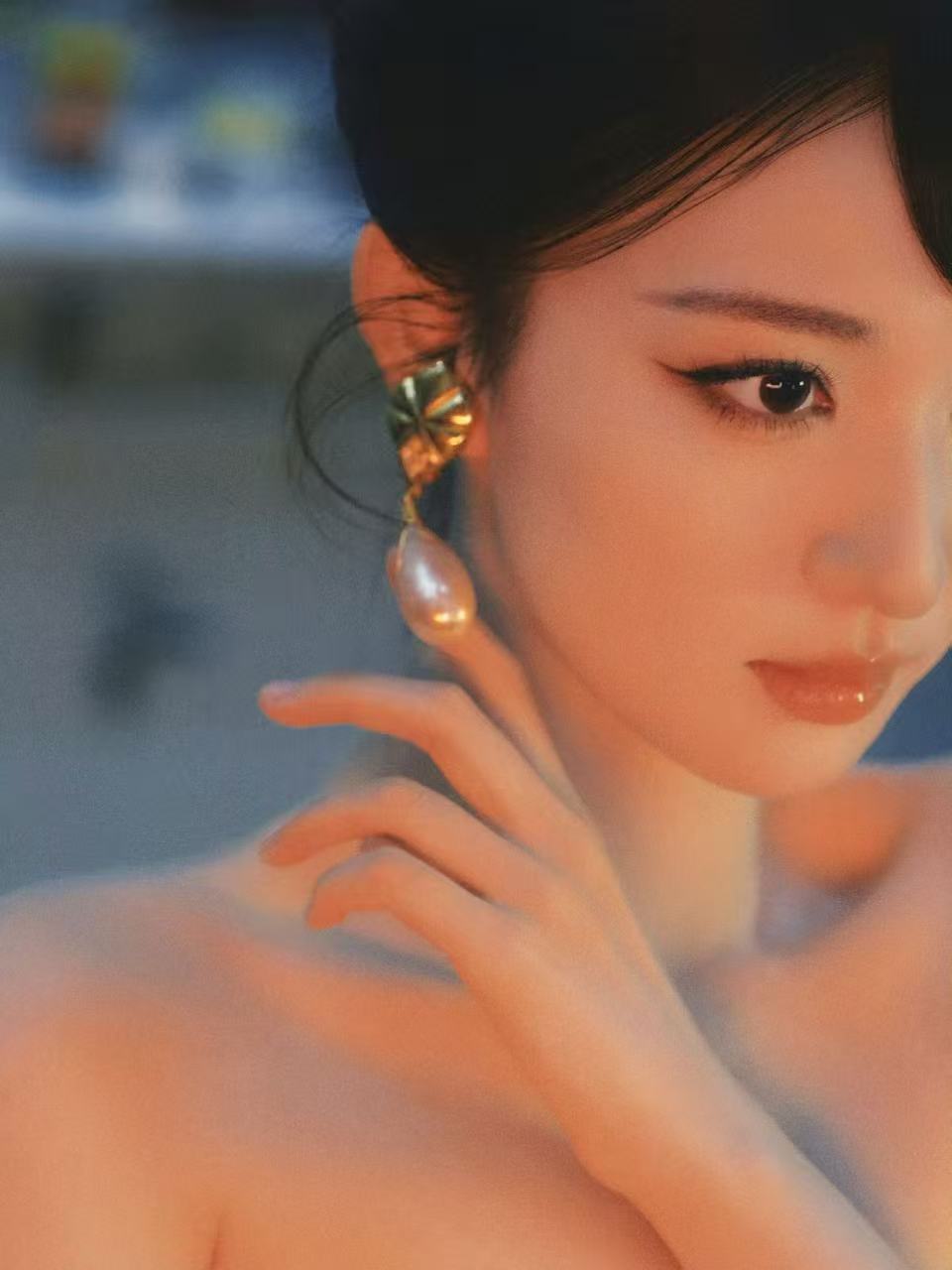 王楚然尖叫之夜工作室出图王楚然妆造正确美成神了🚢 