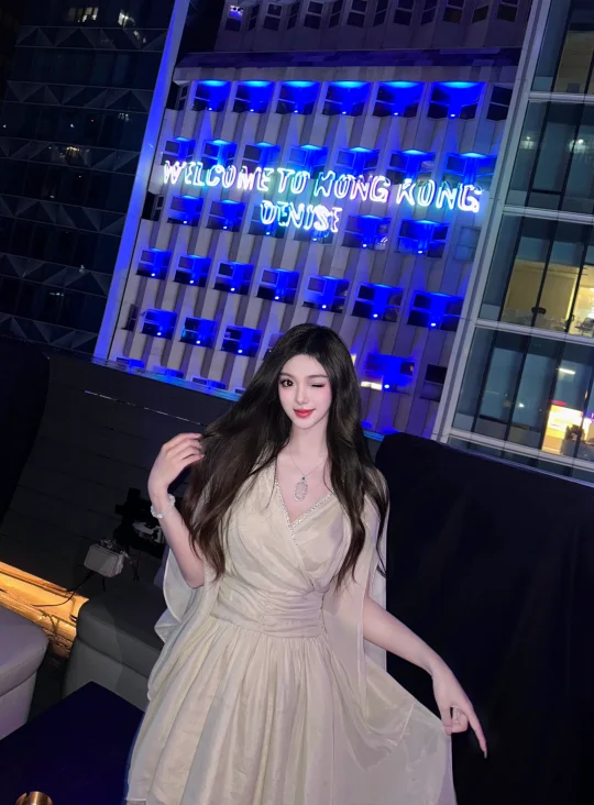 Aoao🇭🇰 “Welcome to hongkong Denise”