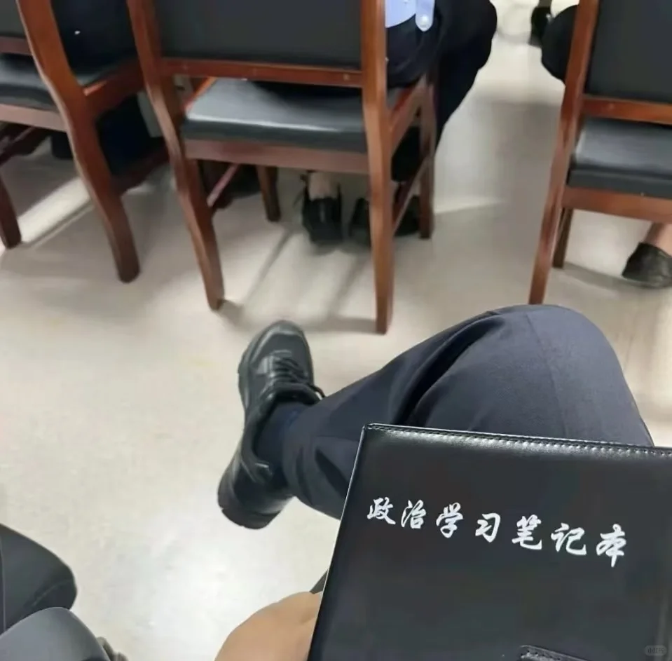 警校毕业，其实不止公安联考一条路！警校有联