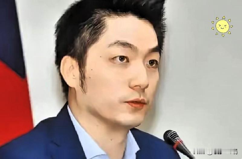 陆委会这回又给县市长们下“禁足令”了，不让去海峡论坛。

我就纳了闷了，天天把“