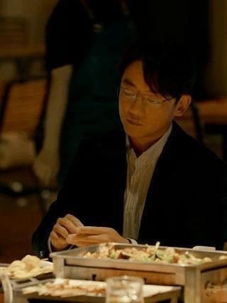 郑恺新剧不刑也得刑 哇塞！郑恺这“小猎豹”转型太惊艳，马伟成这角色被他演得入木三