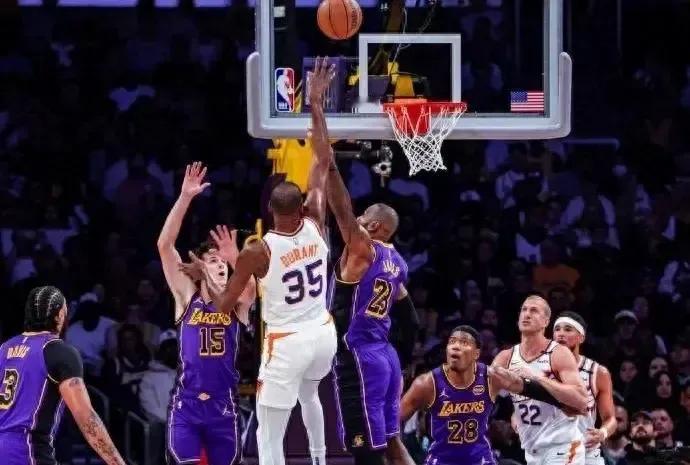 NBA战报：浓眉35+8&老詹21+8，湖人22分逆转太阳！杜兰特空砍30分
湖