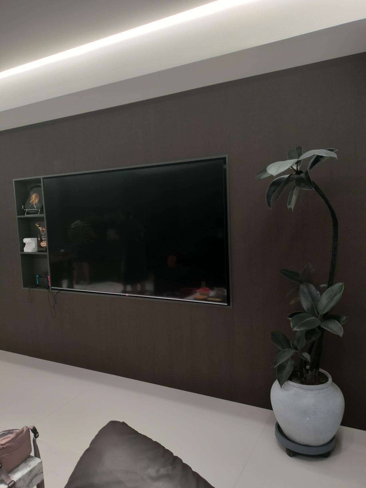 你出门后会反复回想门有没有锁好吗以前一段时间，每次带上门以后到楼下，我一想，开始