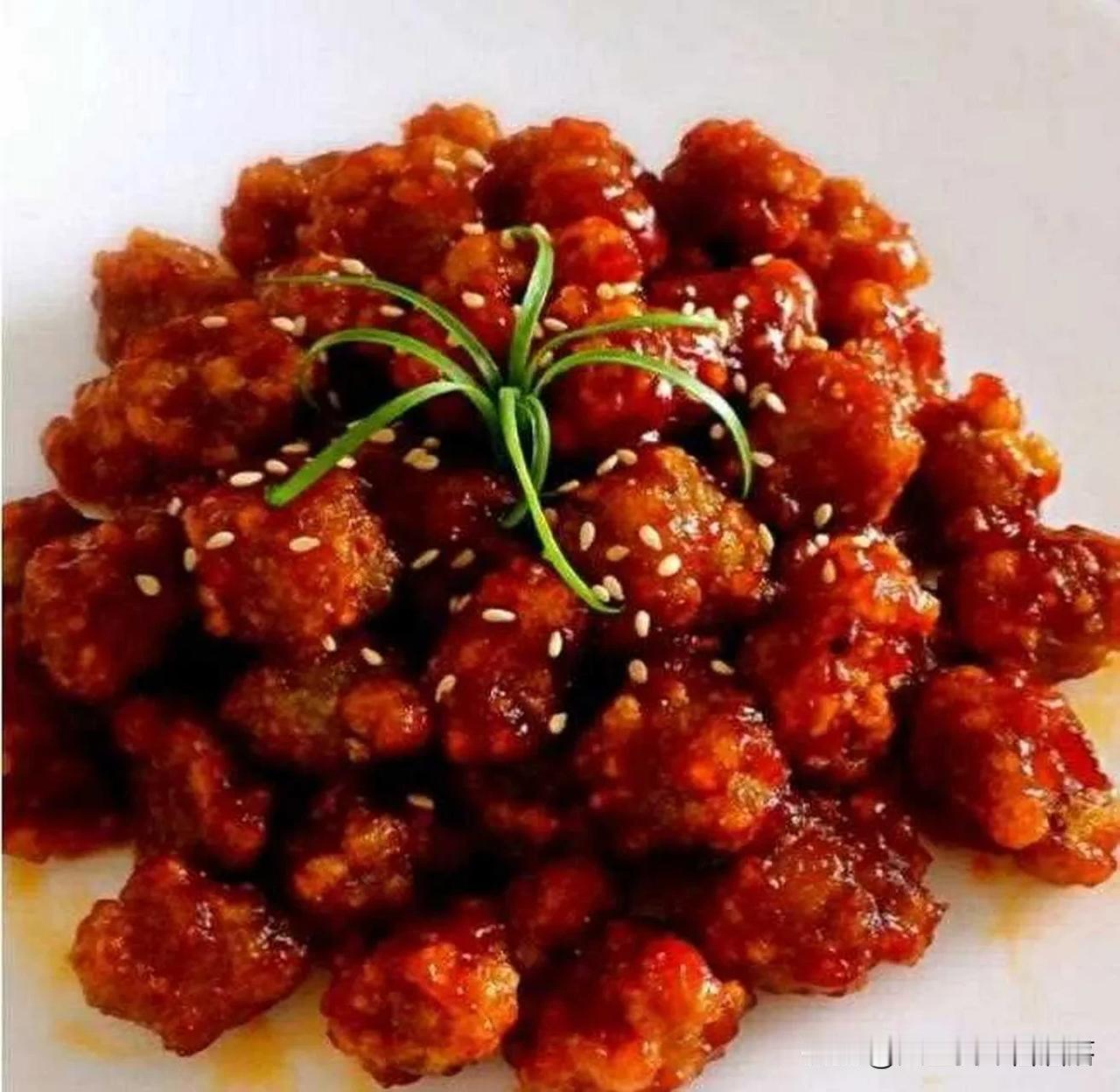 踏上深圳这片充满活力的土地，我们不仅被其现代化的城市风貌所吸引，更被这里丰富多彩