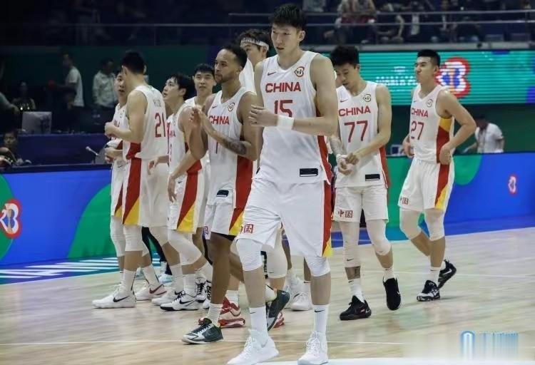 韩媒：眼馋这么好的中国男篮队员自身条件，难道平时不认真训练吗？输波多黎各可以理解