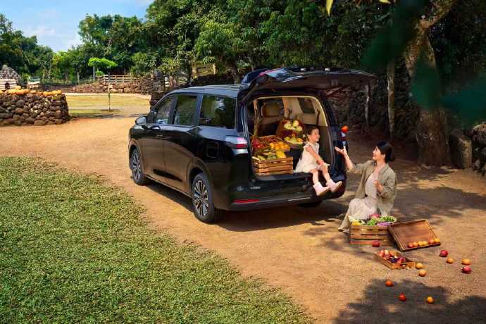 星光730尊享型正式上市：8.78万元起新车提供燃油、插混、纯电三种动力，全系标