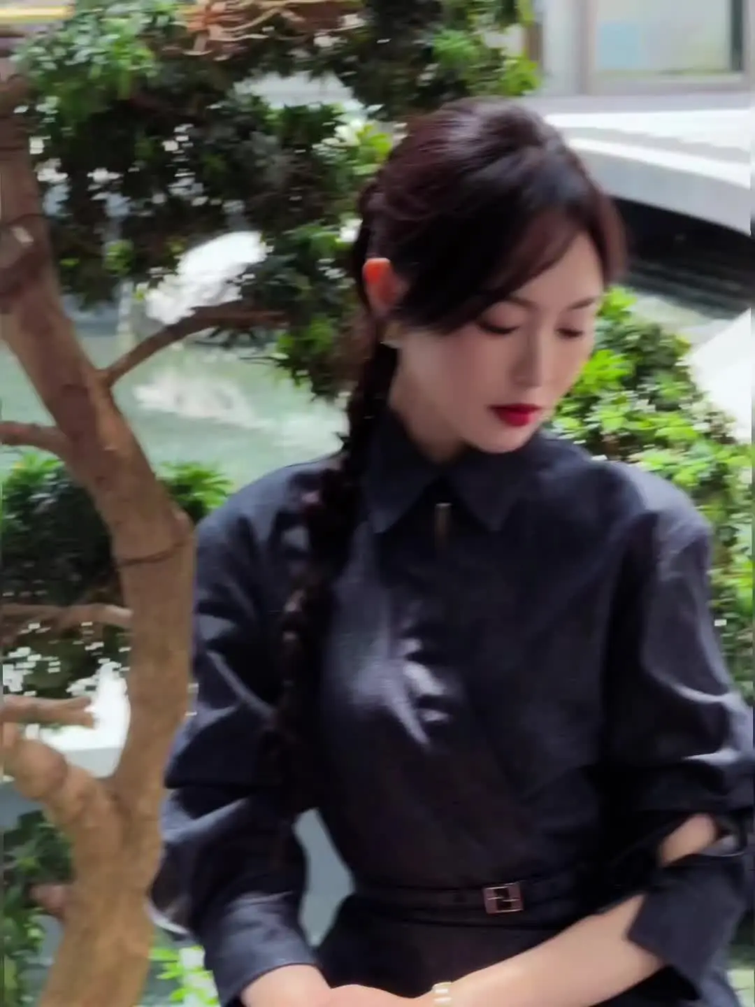 美神降临汪小姐