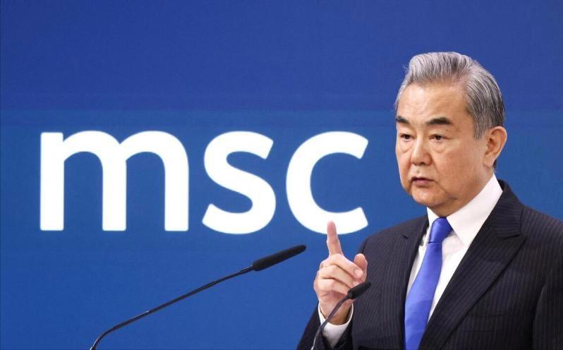 不打，沙特答应中国。
北京时间3月4日，中国外交部长王毅和沙特外交大臣费萨尔通话