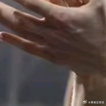 周中欧冠淘汰赛首回合，纽卡将在主场迎战巴萨。《世界体育报》撰文分析了纽卡的阵容与