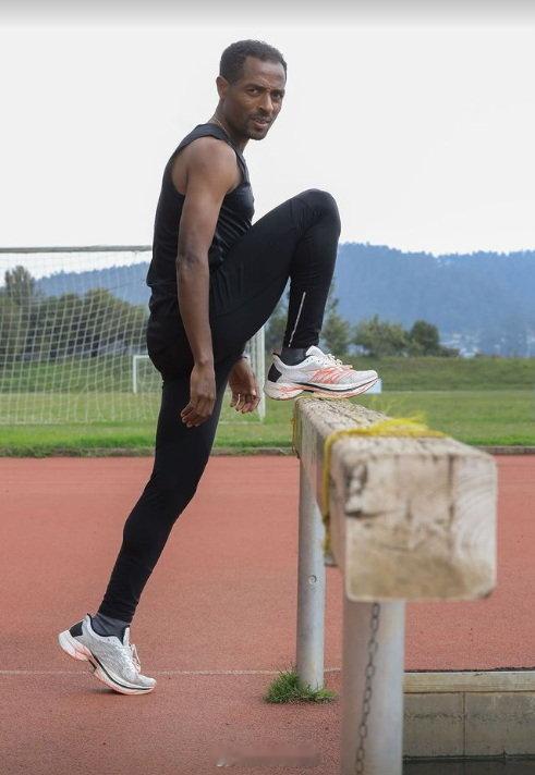 Kenenisa Bekele 贝克勒近照。#巴黎奥运会# #贝克勒# ​​​