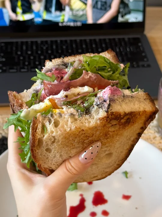 吃漂亮的食物才会变漂亮🎀