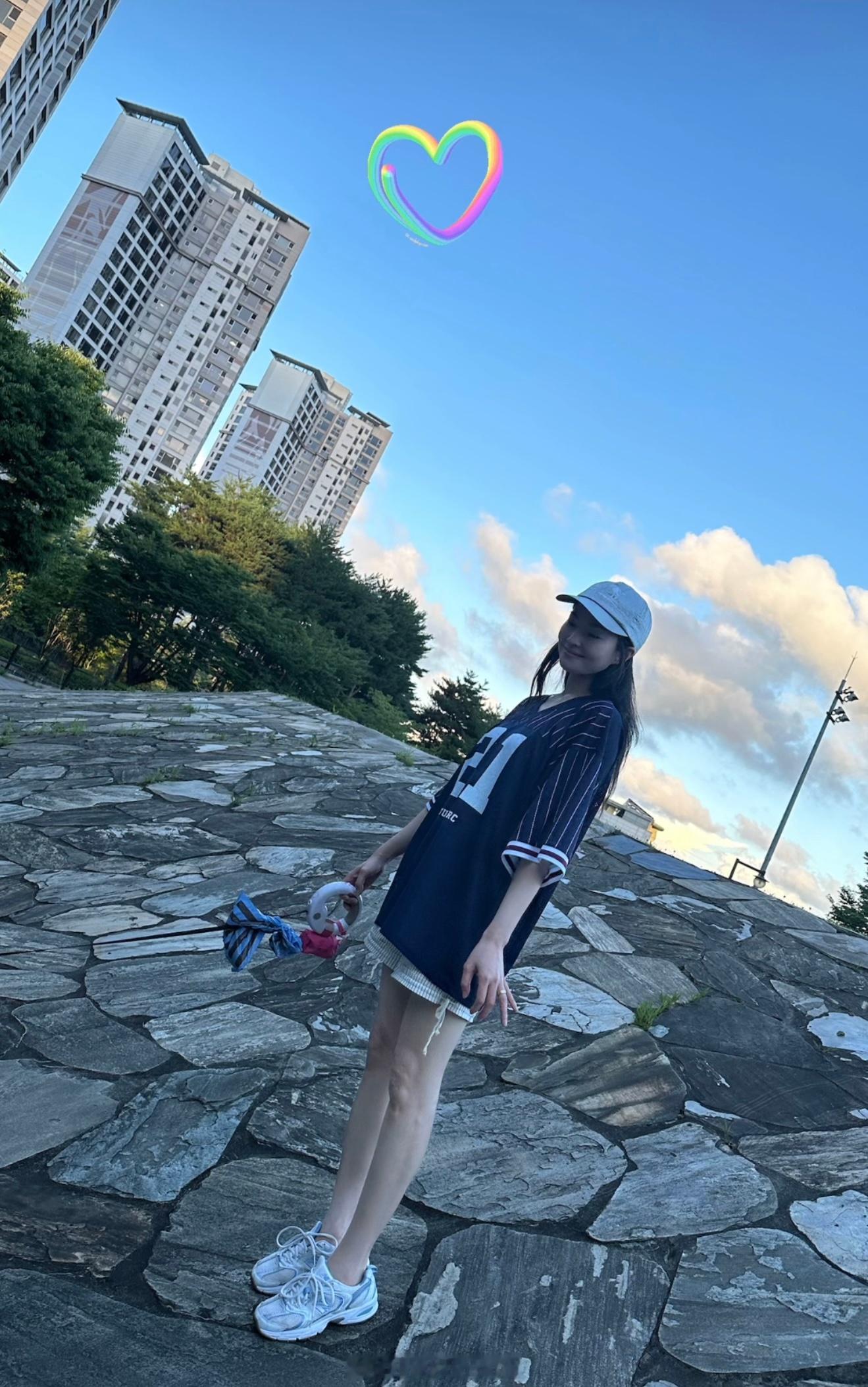 junjin的妻子（之176）83年的，之前是空乘，柳伊瑞/刘伊瑞/刘亦书柳美女