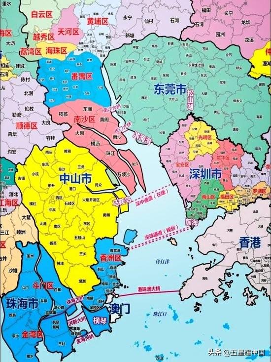 南沙说自己是海，其实离海还有一百多公里，珠江的入海口的下半部分。
​但是，已经闻