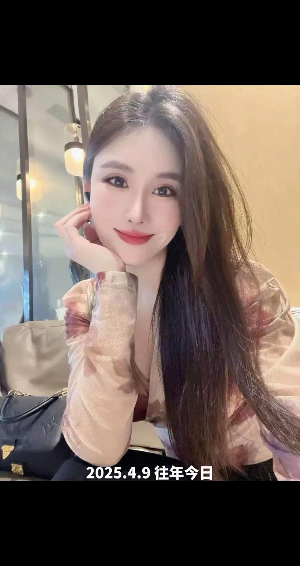 甜妹穿搭随意拍 御姐拍照姿势