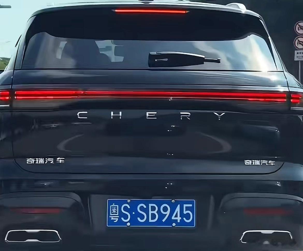 车主好有娱乐精神，内心也很强大大v聊车