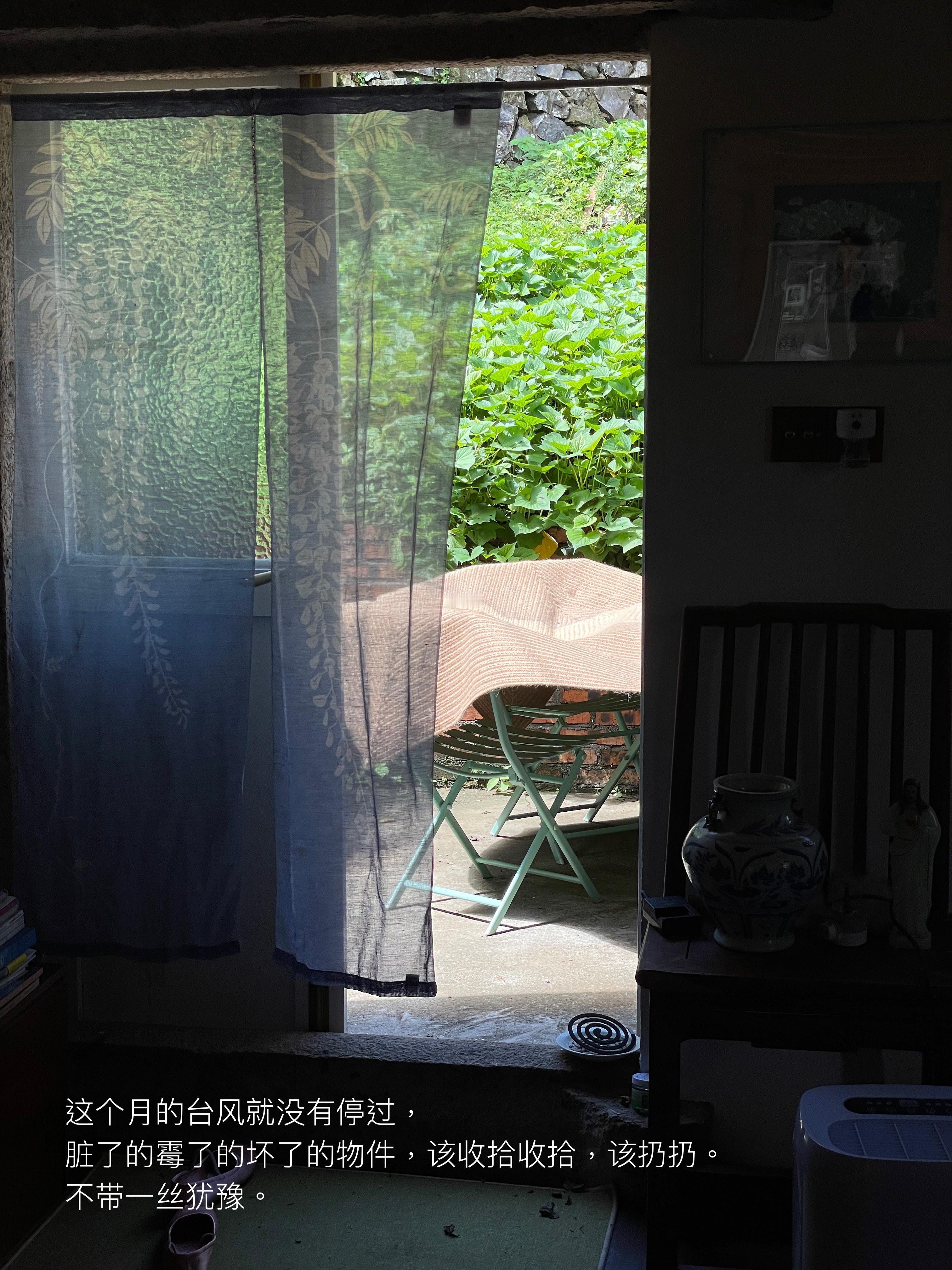 上午的外教课讨论的是如何看待那些人生中的shortcuts，我说其实多数人的人生