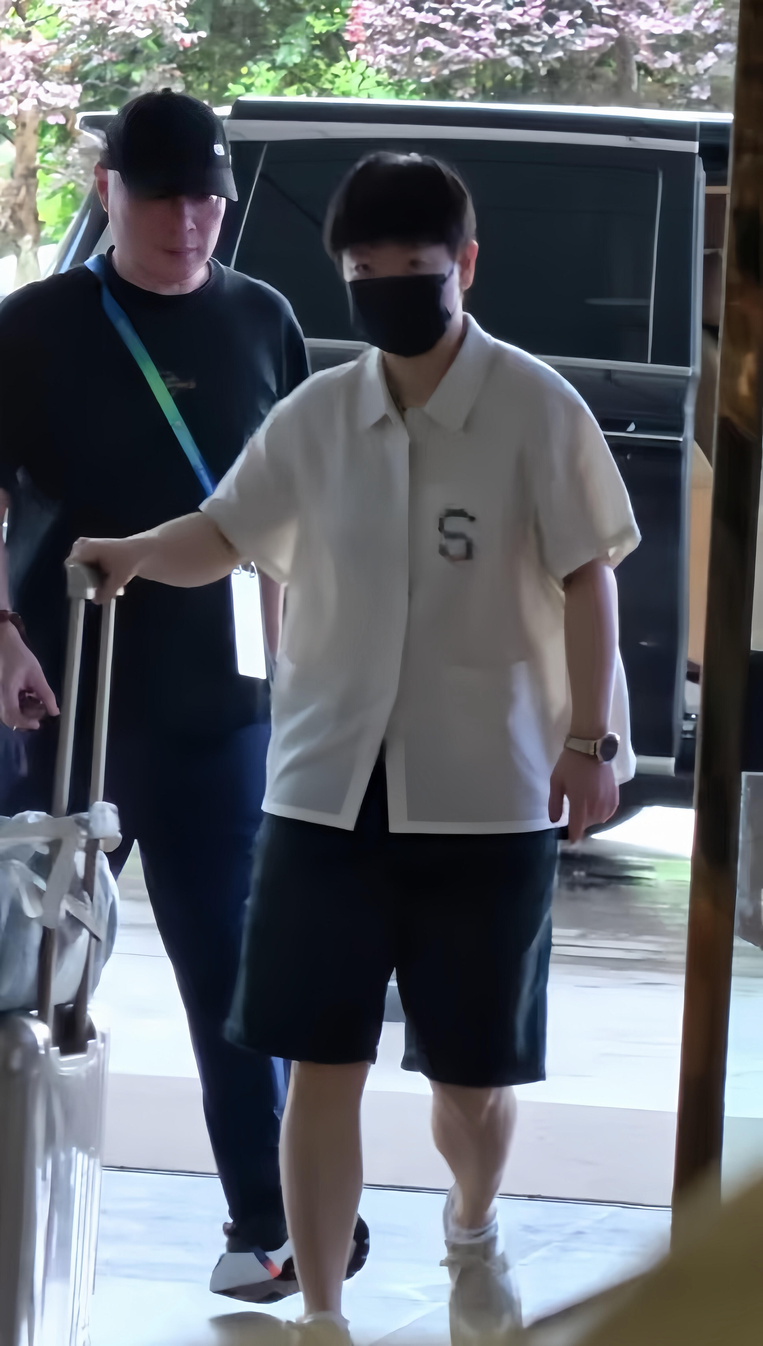 可以无痛拥有这样的身材和肌肉我一定跪谢 