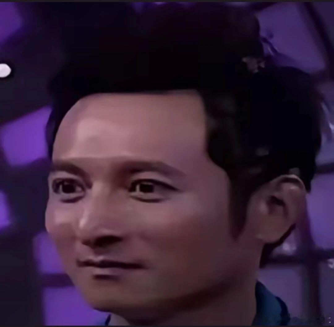 快乐大本营无字表情包，为什么维嘉明明什么表情都没有，一张脸在那里就那么好笑了[允