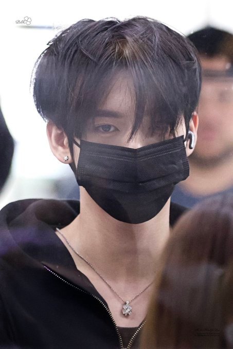 我妈回国来给我撑腰了