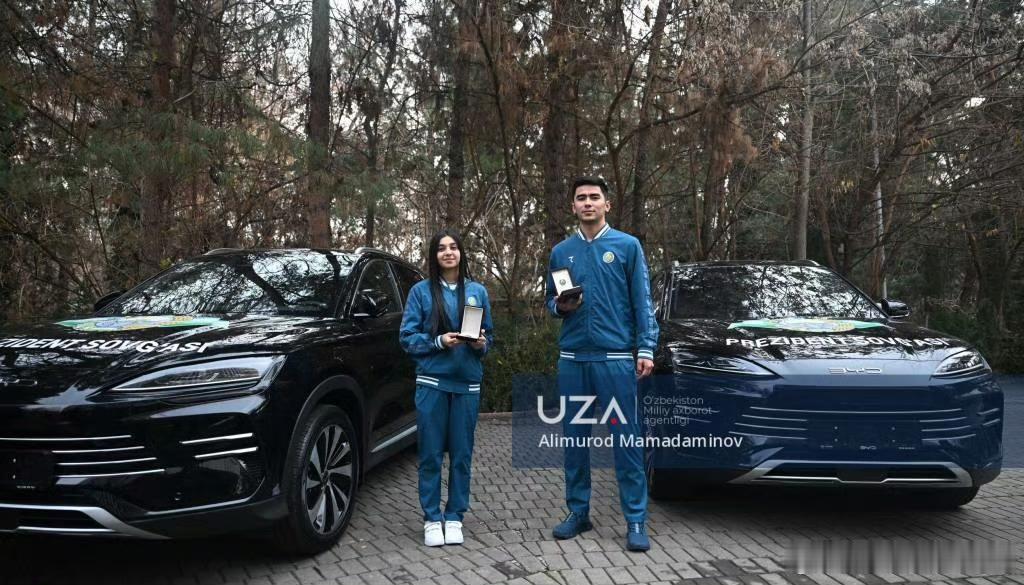 比亚迪宋Plus作为乌兹别克斯坦总统奖，被赠予该国空手道与跆拳道世界冠军。

宋