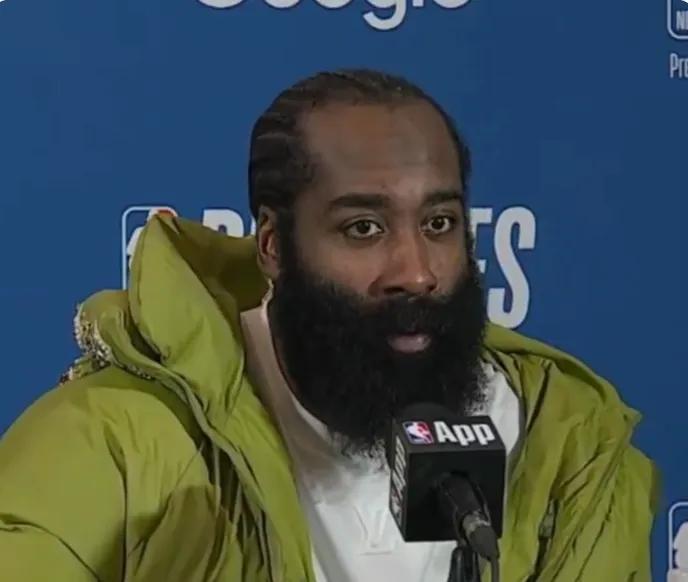 尽管，哈登这么说，但，就哈登打天王山的尿性来看，他打天王山，还是十分方的。
哈登