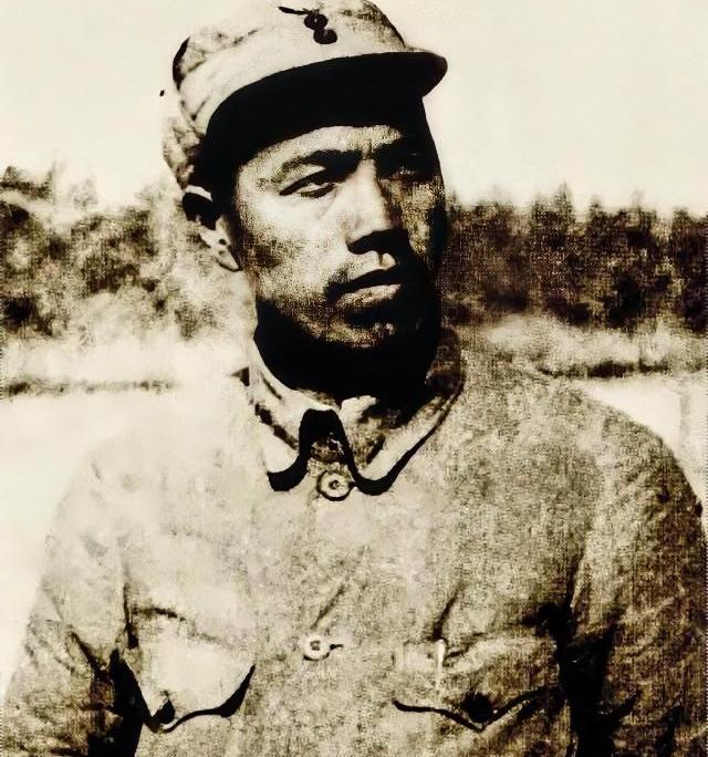 金明，1913年12月生于山东益都（今青州），1932年入团并转为中共党员，早年