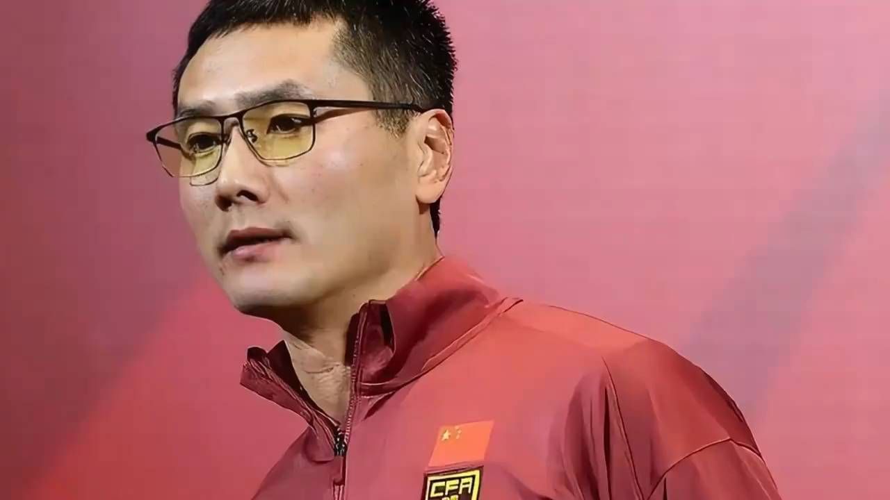 国足现状曝光！刘建宏一语戳破国足病根，场上乱象根源终于找到了