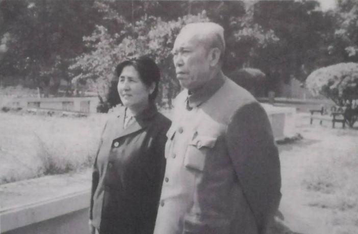 1980年梁兴初回到北京，尤太忠对任桂兰谈及黄老，说这次终于给老梁一个公正评价了