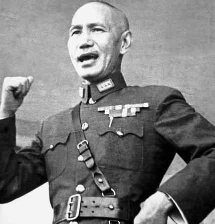 蒋介石晚年曾言：“我之所以会失去江山，罪魁祸首只有一个人。”这人是谁，为什么蒋介