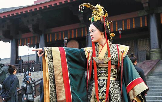 郑晓龙导演：相比《甄嬛传》，我更喜欢
     郑小龙导演曾经坦言，相较于《甄嬛