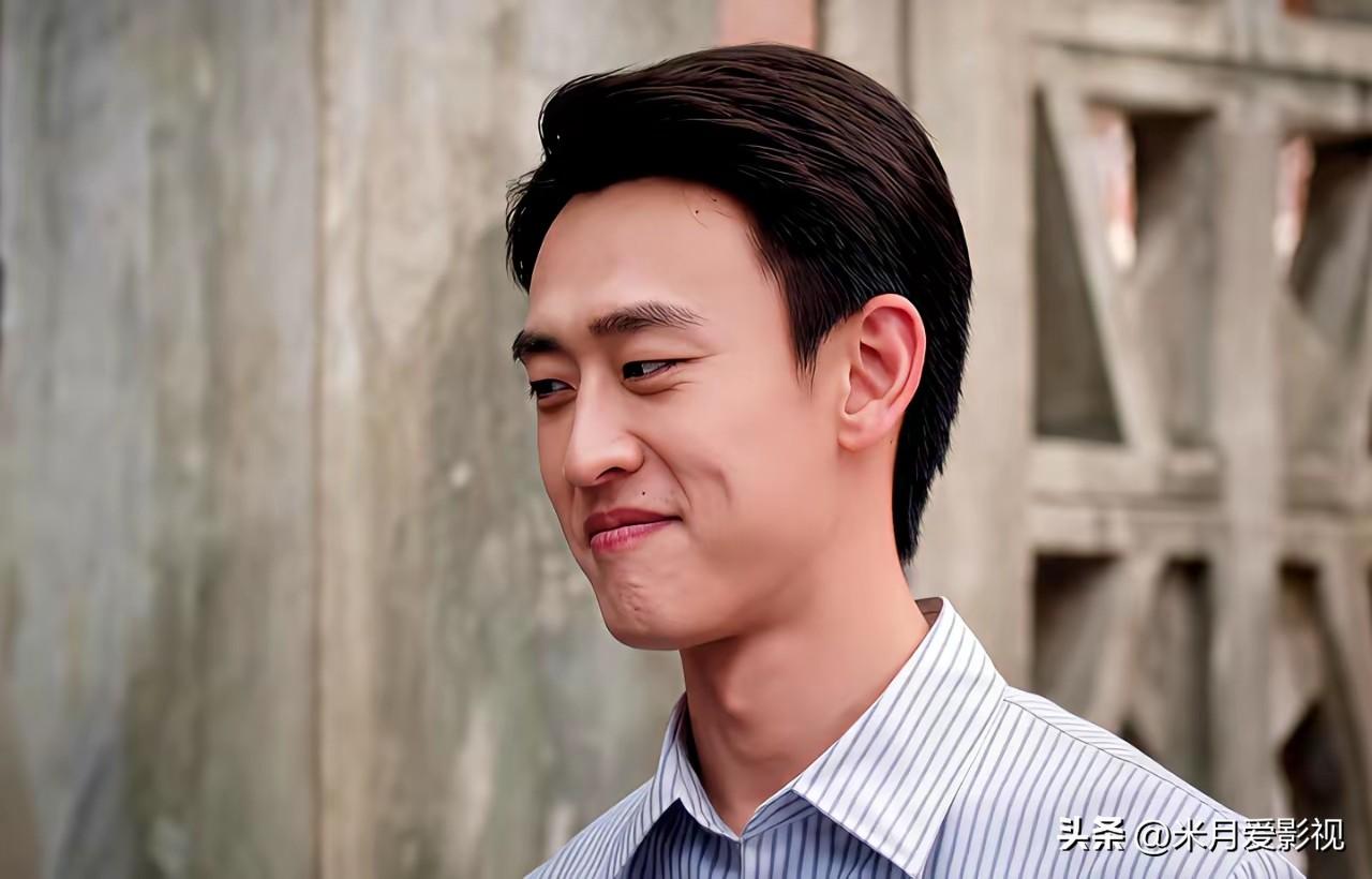 《纯真年代》方穆静×方穆扬，这才是让人破防的爱情！
 
谁还在磕《纯真年代》里方