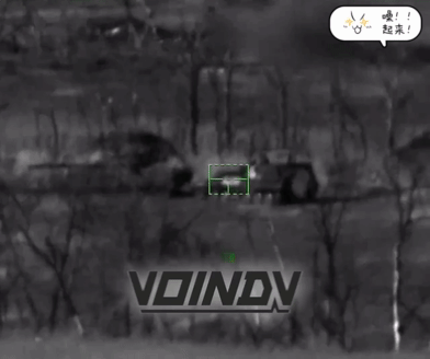 大家都不忌讳了。新米哈伊洛夫卡地区，乌军一辆MT-LB S装甲救护车在前线转移伤