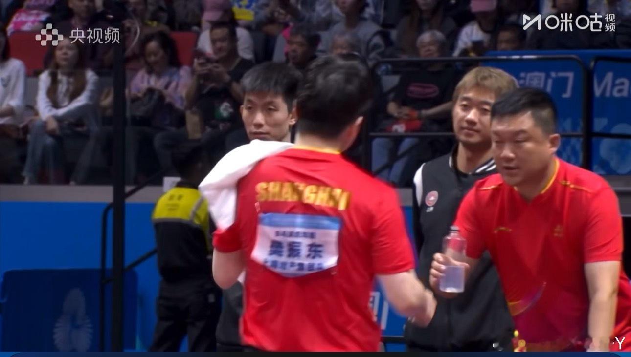 樊振东2-1孙闻纵歌曼2-2范思琦 林高远1-0蔡伟 