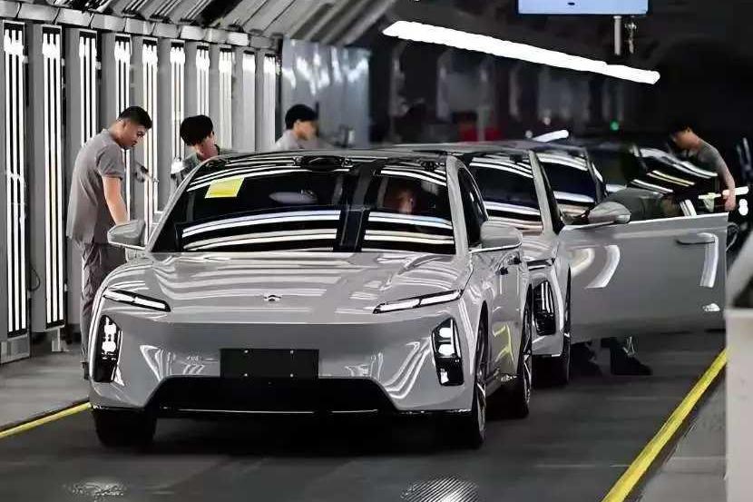 全球70%电动车产自中国！欧美车企集体慌了：三年从看不上到追不上
 
法国惊呆、