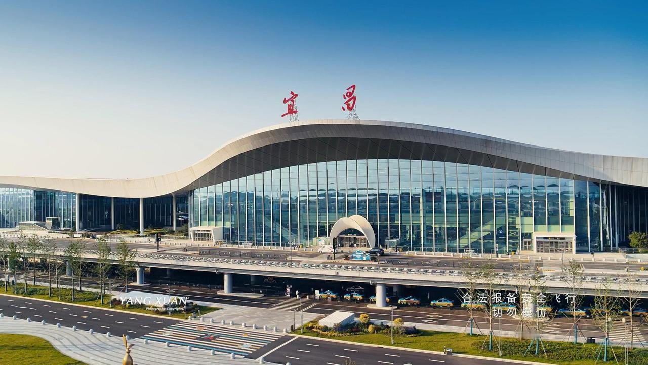 宜昌迈向国际化又打开了一扇窗，宜昌三峡国际机场直飞韩国清州的航班开通了。本次开通