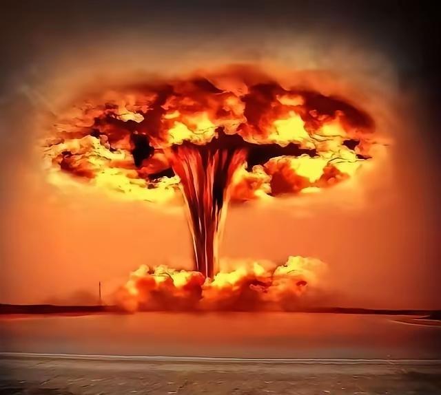 如果中国发现日本开始研发原子弹，怎么办？

这事可不是开玩笑的。要是中国真发现日